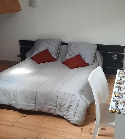 6 Pers Piscine Proche De St Florent Appt 22